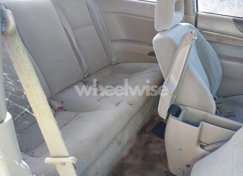 Photo 8 of 2003 Honda Civic EX (VIN 1HGEM21033L018694)