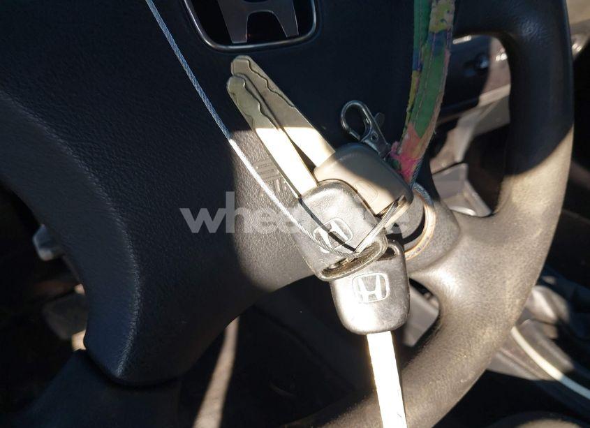 Photo 11 of 2005 Honda Civic VP (VIN 1HGEM21145L065356)