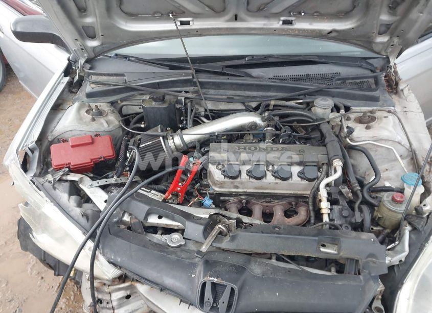 Photo 10 of 2005 Honda Civic VP (VIN 1HGEM21185L077834)