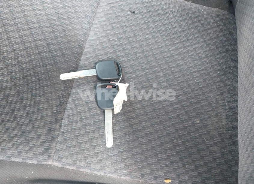 Photo 11 of 2005 Honda Civic VP (VIN 1HGEM21185L077834)