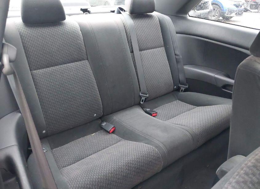 Photo 8 of 2005 Honda Civic VP (VIN 1HGEM21195L025340)