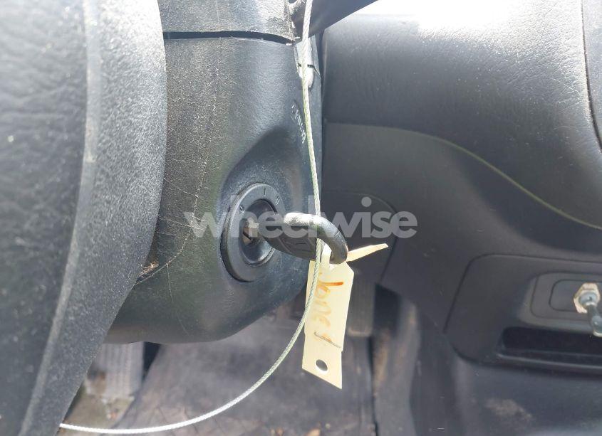 Photo 11 of 2002 Honda Civic DX (VIN 1HGEM212X2L107212)