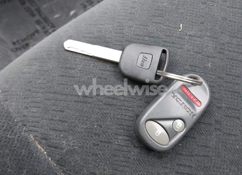 Photo 11 of 2005 Honda Civic LX (VIN 1HGEM21535L063407)