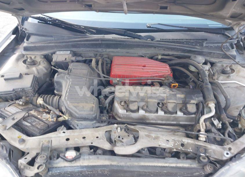 Photo 10 of 2004 Honda Civic LX (VIN 1HGEM21564L043781)