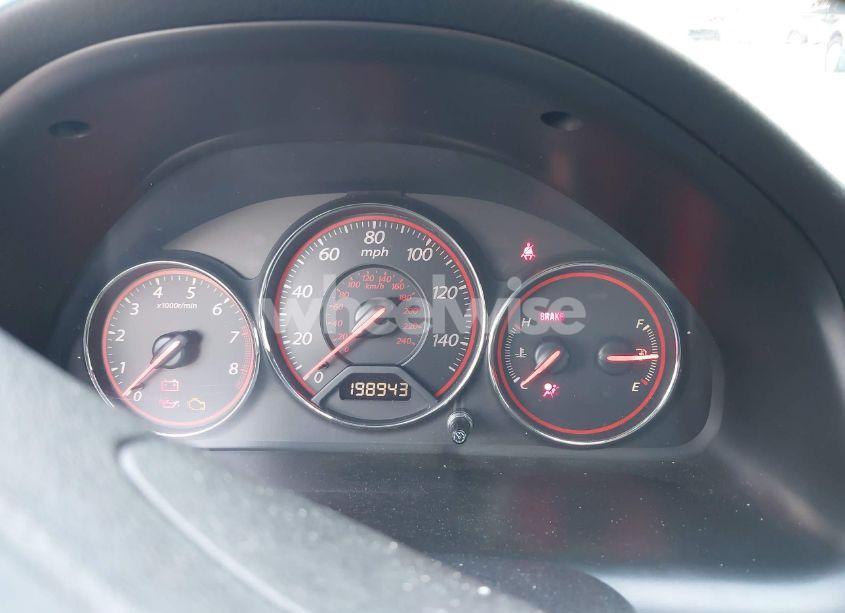 Photo 7 of 2004 Honda Civic LX (VIN 1HGEM21564L043781)