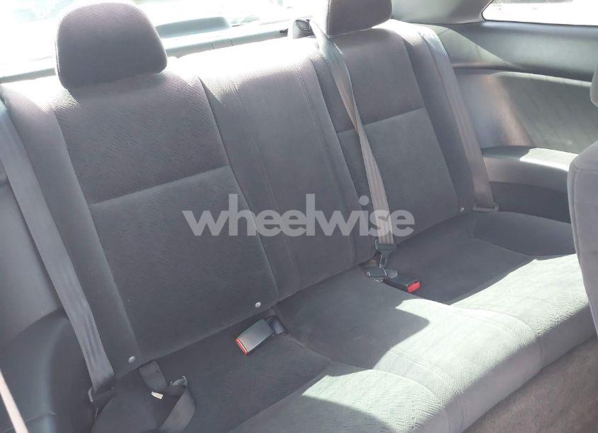 Photo 8 of 2004 Honda Civic LX (VIN 1HGEM21564L043781)