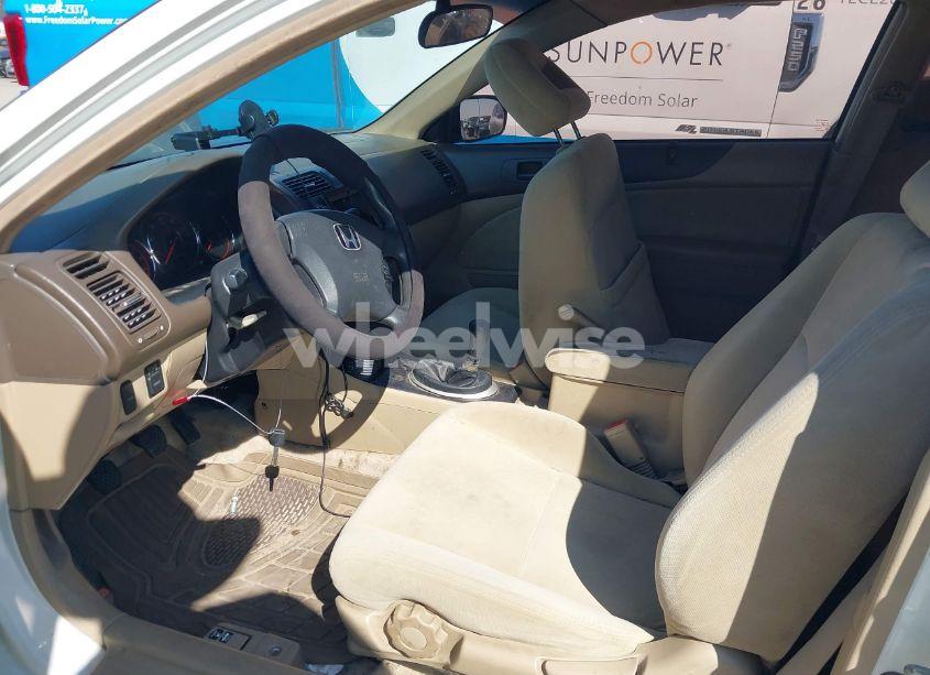 Photo 12 of 2004 Honda Civic LX (VIN 1HGEM21584L029865)