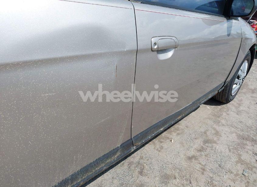 Photo 12 of 2002 Honda Civic LX (VIN 1HGEM21682L107793)