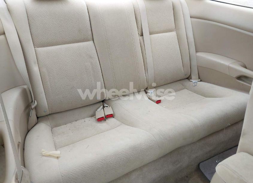 Photo 8 of 2003 Honda Civic LX (VIN 1HGEM21683L008439)