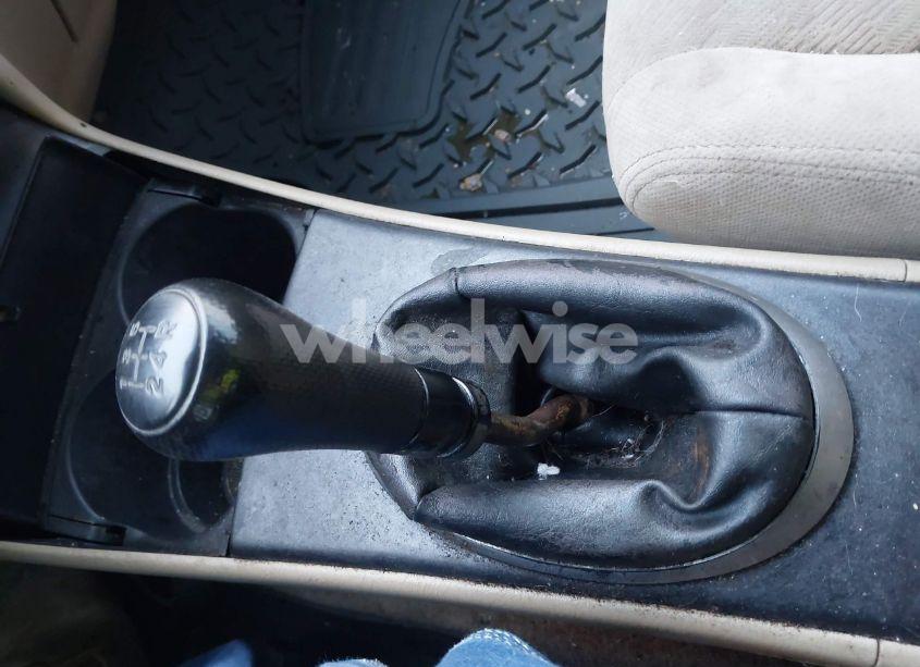 Photo 6 of 2003 Honda Civic EX (VIN 1HGEM21913L016845)