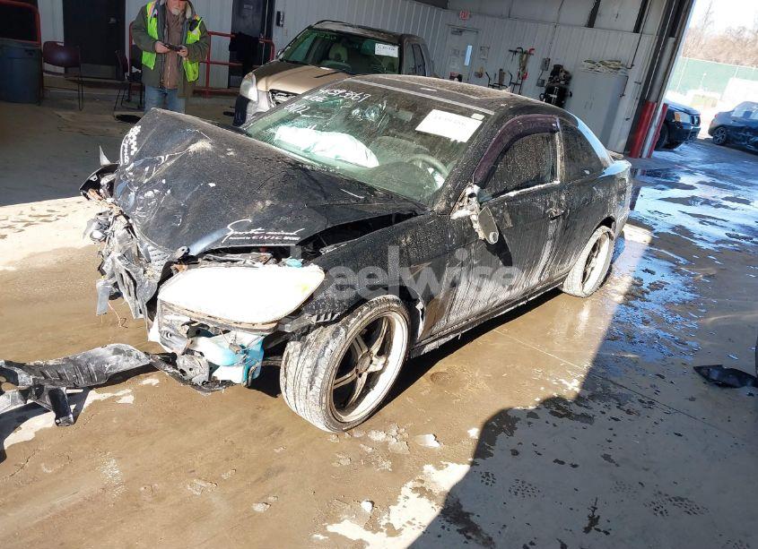 Photo 2 of 2005 Honda Civic EX (VIN 1HGEM21945L007964)