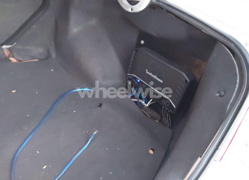 Photo 12 of 2004 Honda Civic EX (VIN 1HGEM21984L069317)