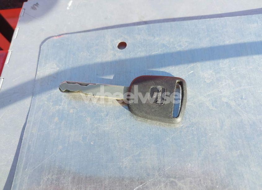 Photo 11 of 2005 Honda Civic VP (VIN 1HGEM22105L059780)