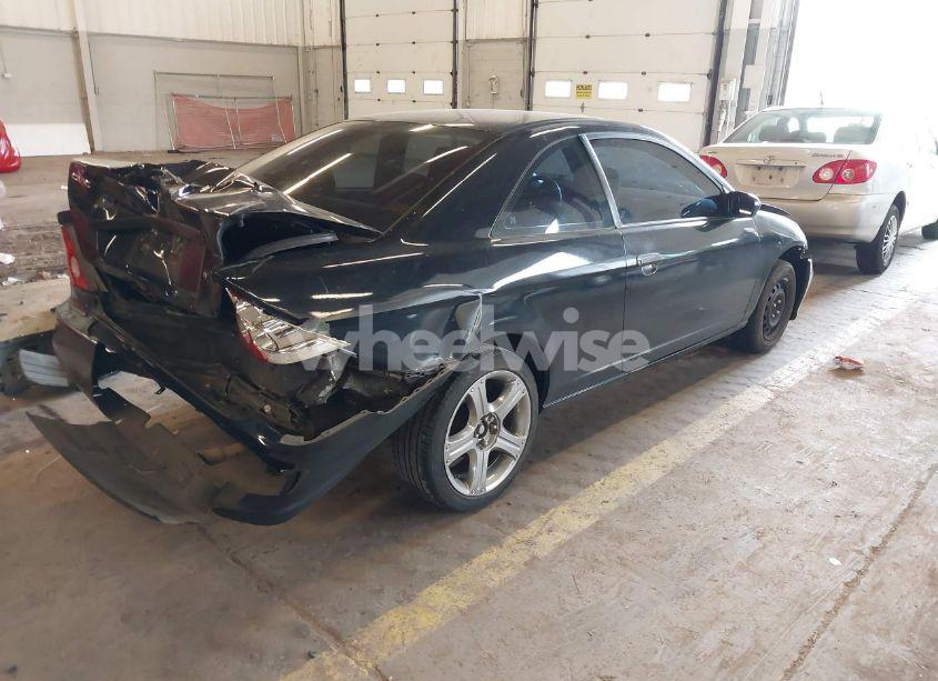 Photo 4 of 2005 Honda Civic DX VP (VIN 1HGEM22175L079900)