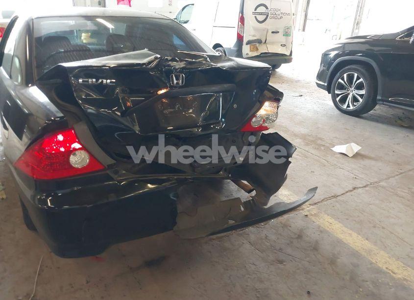 Photo 6 of 2005 Honda Civic DX VP (VIN 1HGEM22175L079900)