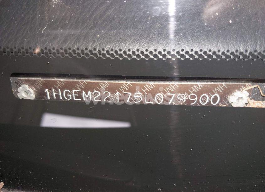 Photo 9 of 2005 Honda Civic DX VP (VIN 1HGEM22175L079900)