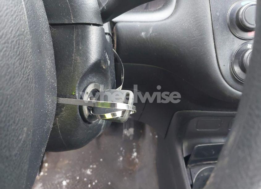 Photo 11 of 2005 Honda Civic VP (VIN 1HGEM221X5L070057)