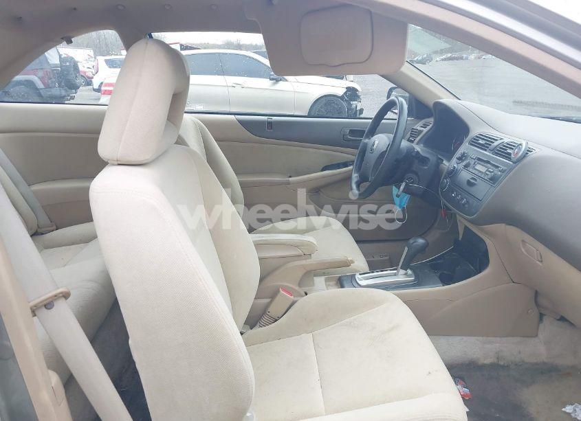 Photo 5 of 2003 Honda Civic LX (VIN 1HGEM22513L079083)