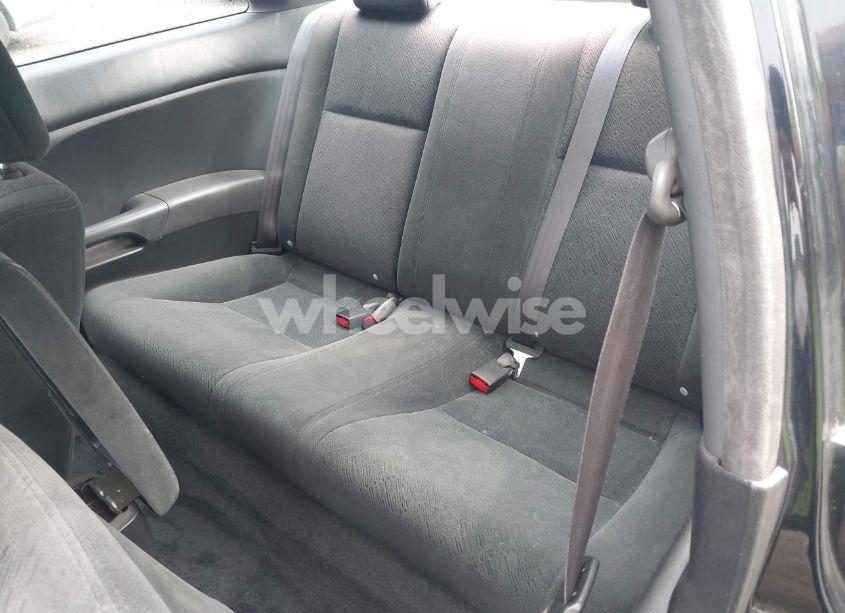 Photo 8 of 2004 Honda Civic LX (VIN 1HGEM22534L004323)