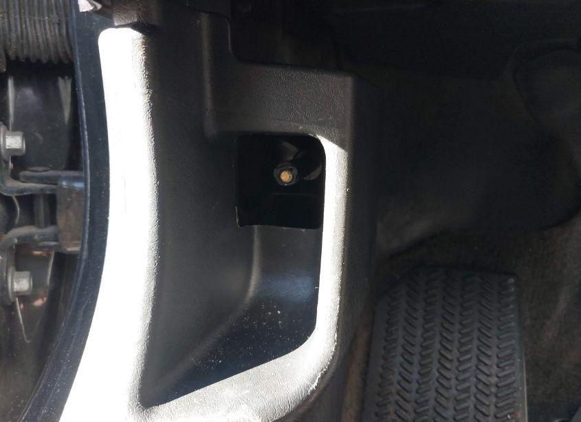 Photo 15 of 2004 Honda Civic LX (VIN 1HGEM22534L083766)