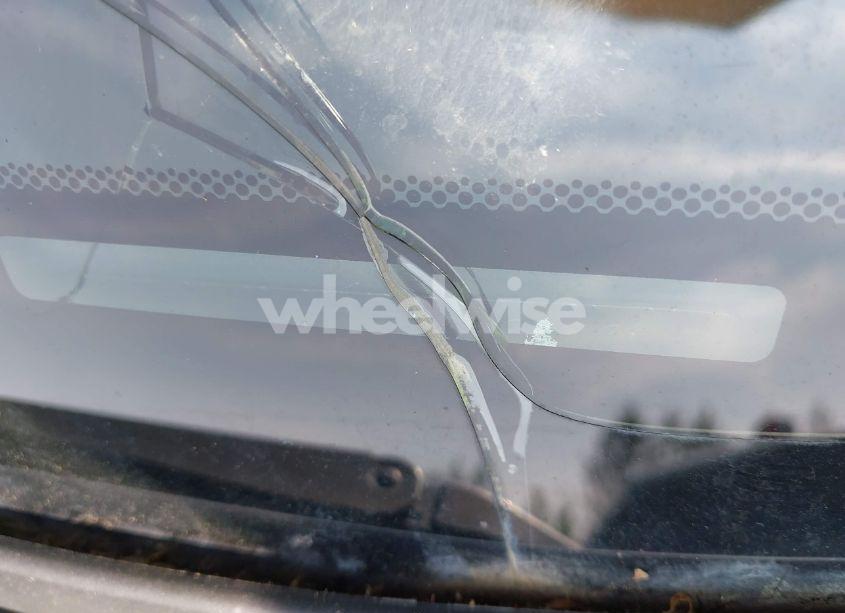 Photo 13 of 2002 Honda Civic LX (VIN 1HGEM22542L009589)