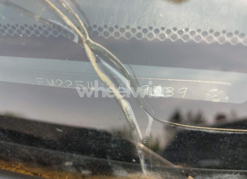 Photo 14 of 2002 Honda Civic LX (VIN 1HGEM22542L009589)