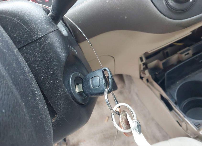 Photo 11 of 2005 Honda Civic LX (VIN 1HGEM22545L073796)