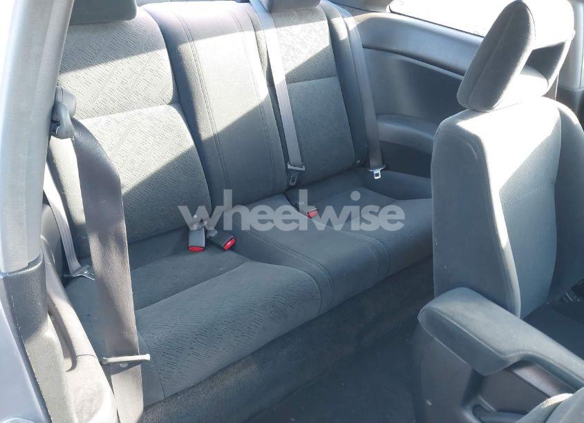 Photo 8 of 2005 Honda Civic LX (VIN 1HGEM22545L080859)