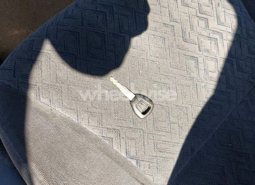 Photo 11 of 2002 Honda Civic LX (VIN 1HGEM22552L054685)