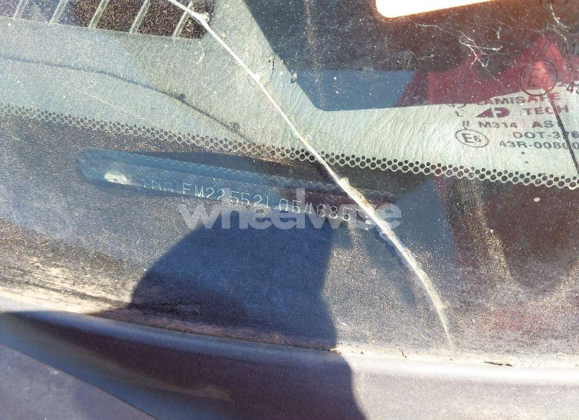 Photo 9 of 2002 Honda Civic LX (VIN 1HGEM22552L054685)