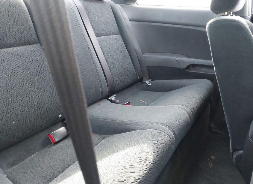 Photo 8 of 2003 Honda Civic LX (VIN 1HGEM22553L085873)