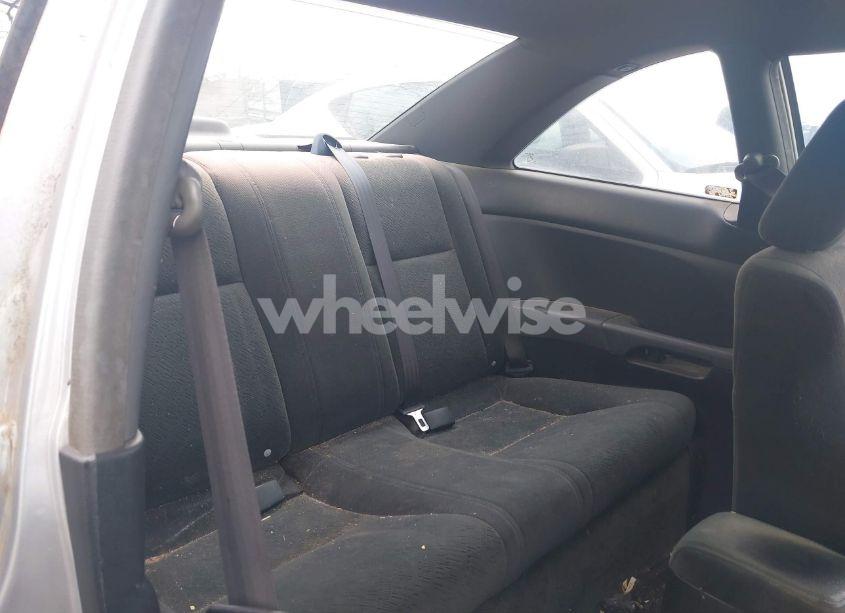 Photo 8 of 2005 Honda Civic LX (VIN 1HGEM22555L068087)