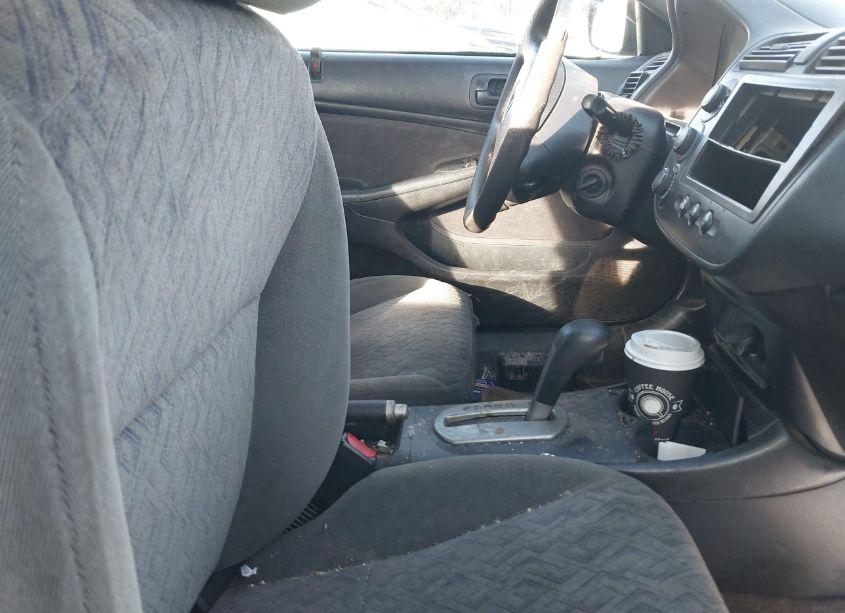 Photo 5 of 2002 Honda Civic LX (VIN 1HGEM22562L110780)