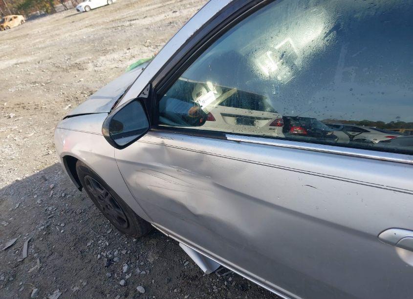 Photo 6 of 2002 Honda Civic LX (VIN 1HGEM22562L110780)