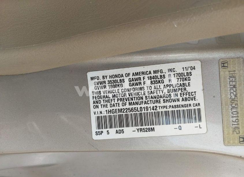Photo 9 of 2005 Honda Civic LX (VIN 1HGEM22565L019142)