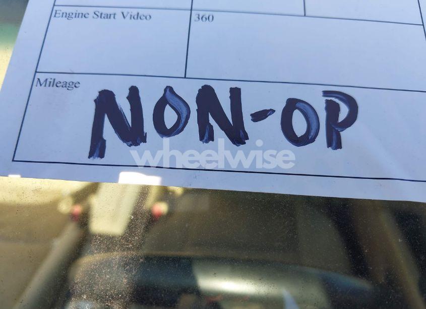 Photo 7 of 2005 Honda Civic LX (VIN 1HGEM22575L047225)