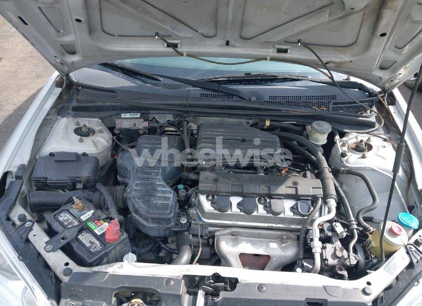 Photo 10 of 2004 Honda Civic LX (VIN 1HGEM22584L070947)