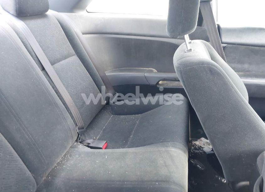 Photo 8 of 2003 Honda Civic LX (VIN 1HGEM22593L078523)