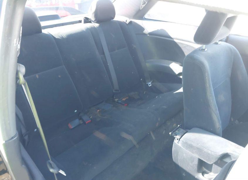 Photo 8 of 2004 Honda Civic LX (VIN 1HGEM225X4L062901)