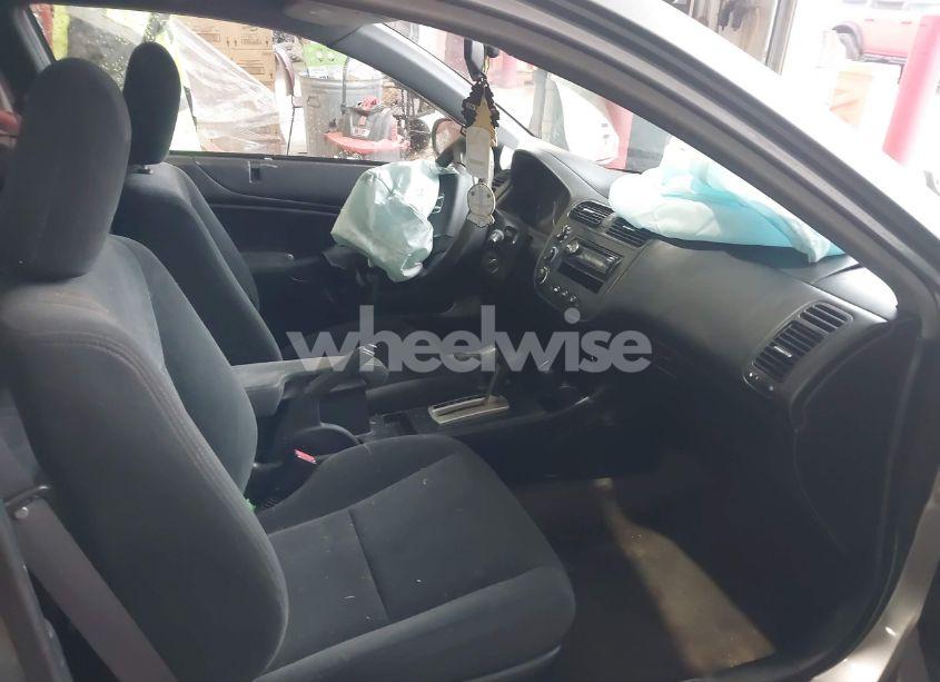 Photo 5 of 2005 Honda Civic EX (VIN 1HGEM22905L046565)