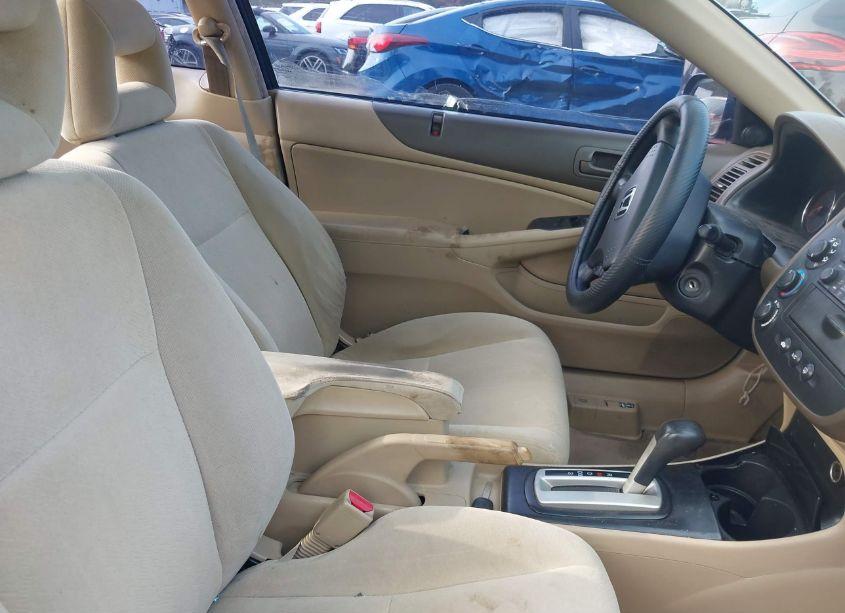 Photo 5 of 2003 Honda Civic EX (VIN 1HGEM22933L086684)