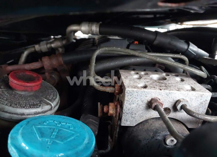 Photo 10 of 2004 Honda Civic EX (VIN 1HGEM22934L012974)