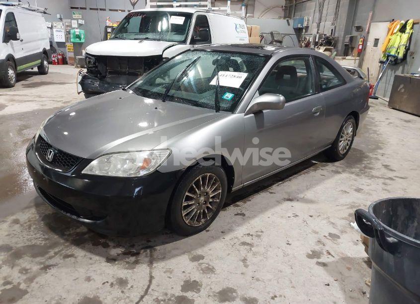 Photo 2 of 2005 Honda Civic EX (VIN 1HGEM22945L066768)