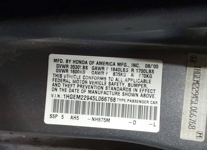 Photo 9 of 2005 Honda Civic EX (VIN 1HGEM22945L066768)