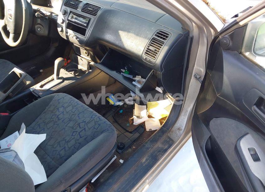 Photo 5 of 2002 Honda Civic EX (VIN 1HGEM22962L045237)