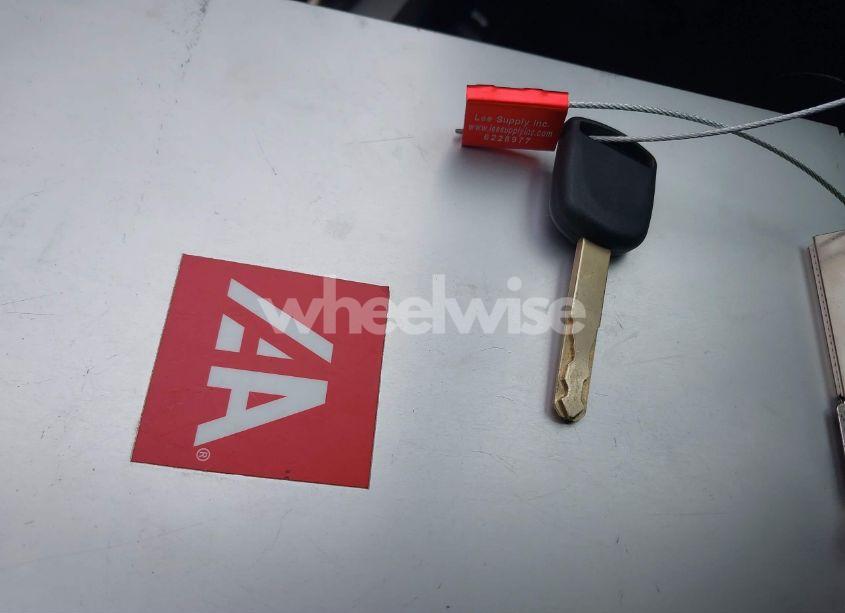 Photo 11 of 2004 Honda Civic EX (VIN 1HGEM22994L003132)