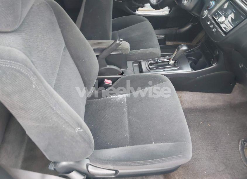 Photo 5 of 2004 Honda Civic EX (VIN 1HGEM22994L003132)