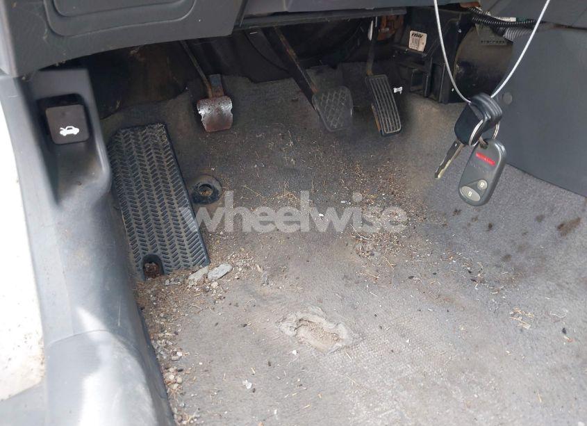 Photo 12 of 2001 Honda Civic LX (VIN 1HGES15521L046019)