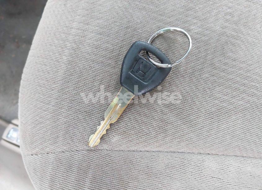 Photo 11 of 2002 Honda Civic LX (VIN 1HGES15562L047479)