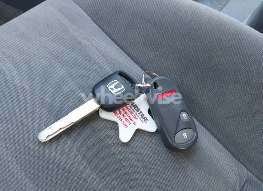 Photo 11 of 2004 Honda Civic LX (VIN 1HGES15574L024702)